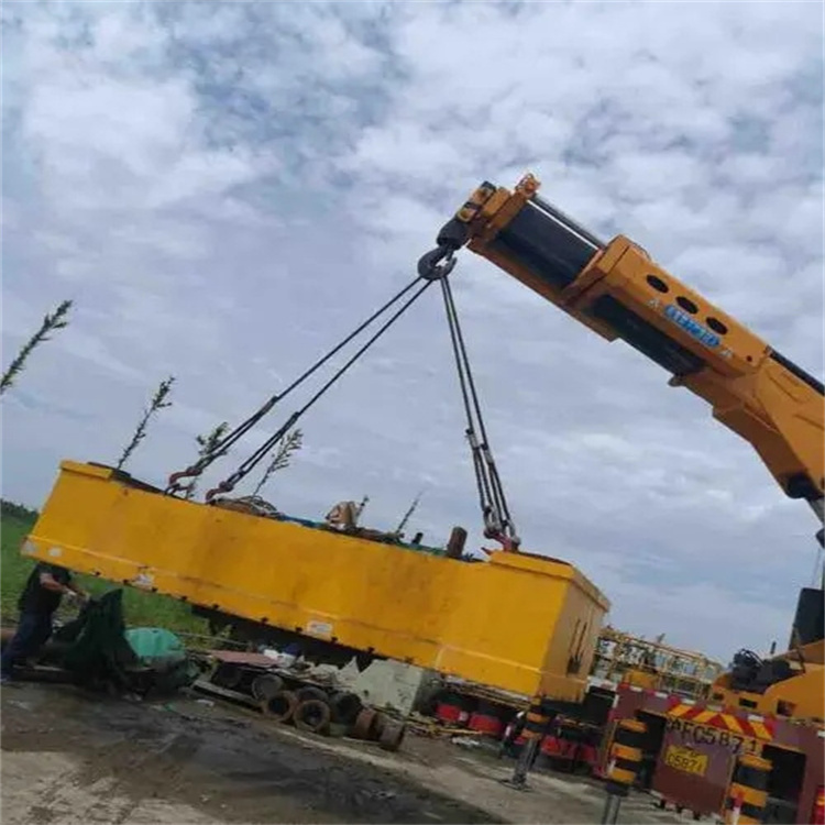 丹寨随车吊吊集装箱怎么吊